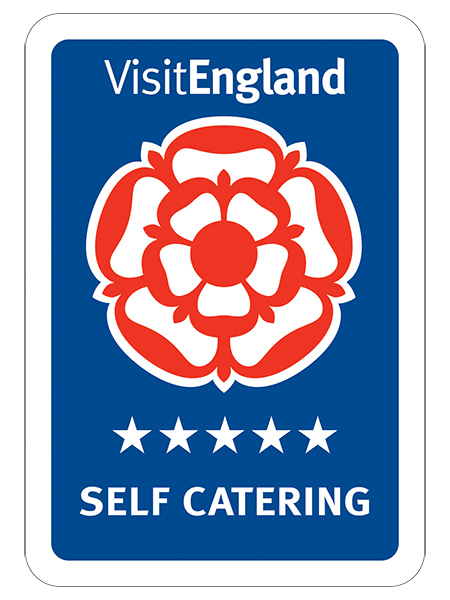 The Visit England five star Award accreditation image